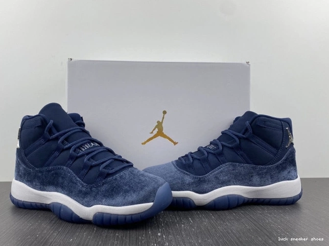 Cheap LUCY Air WMNS Jordan Midnight Navy AR0715-441 Velvet 11 0709